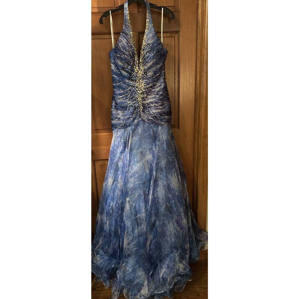 NEW TONY BOWLS women's long dress in blue multi